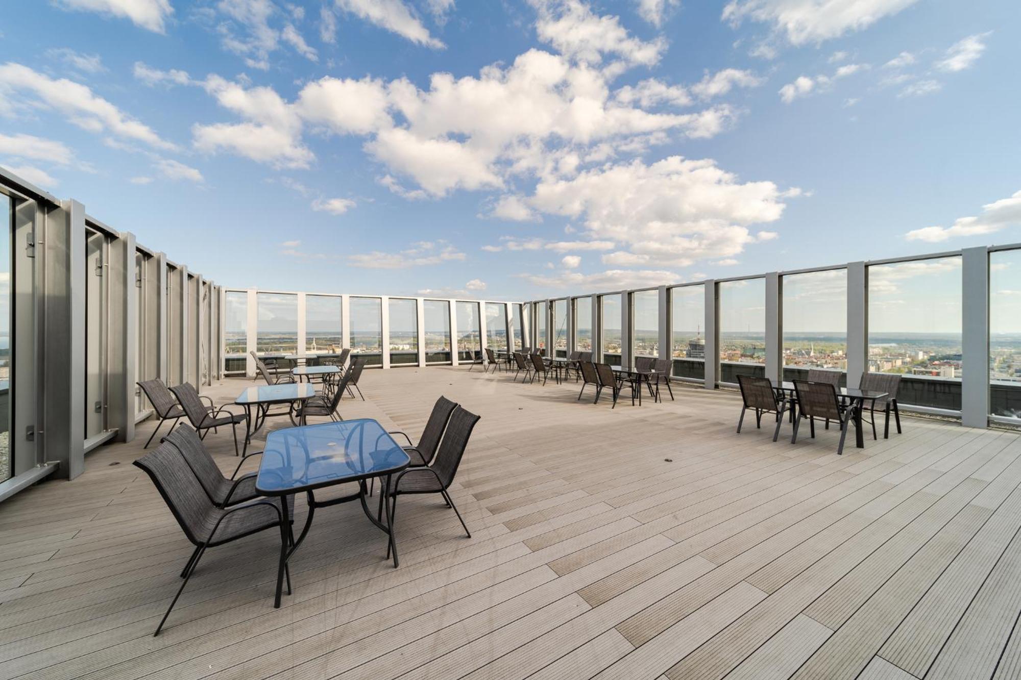 Hanza Tower Apartment No. 524 - Swimming Pool, Jacuzzi, Balcony Stettin Exterior foto