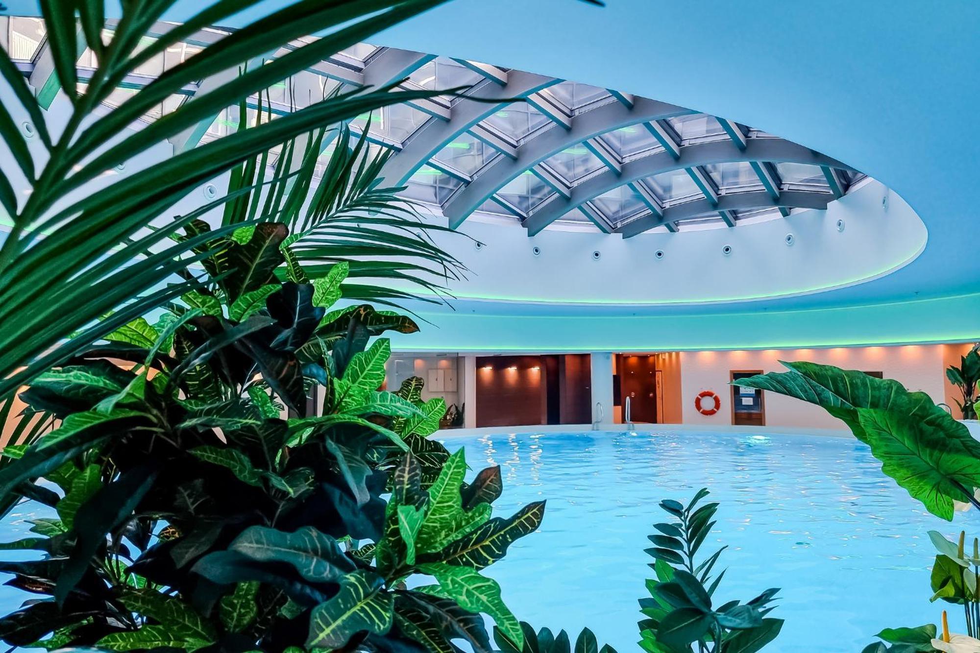 Hanza Tower Apartment No. 524 - Swimming Pool, Jacuzzi, Balcony Stettin Exterior foto