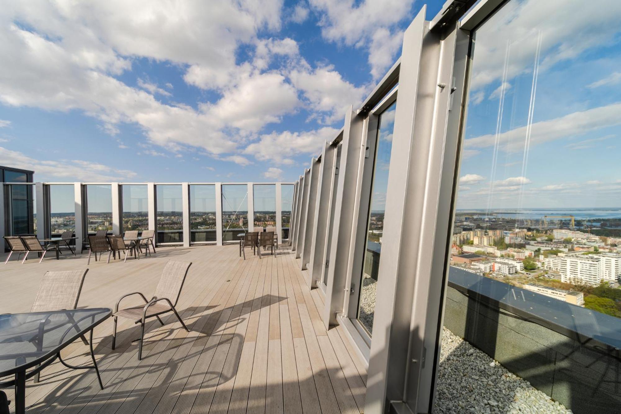 Hanza Tower Apartment No. 524 - Swimming Pool, Jacuzzi, Balcony Stettin Exterior foto