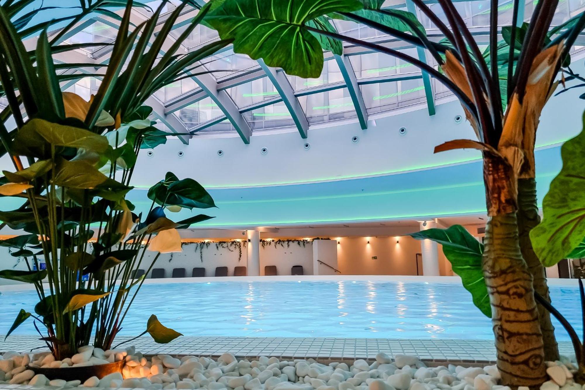Hanza Tower Apartment No. 524 - Swimming Pool, Jacuzzi, Balcony Stettin Exterior foto